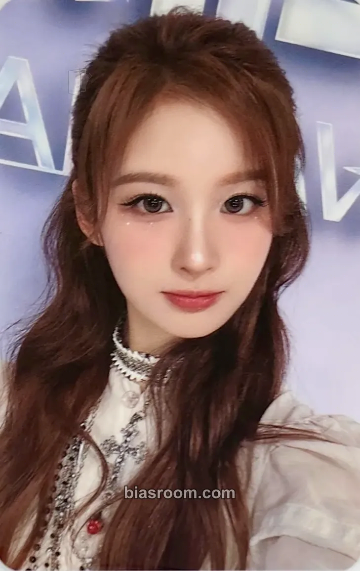 Sullyoon Fe3O4: FORWARD Photocard - NMIXX - NMIXX K-pop photocard