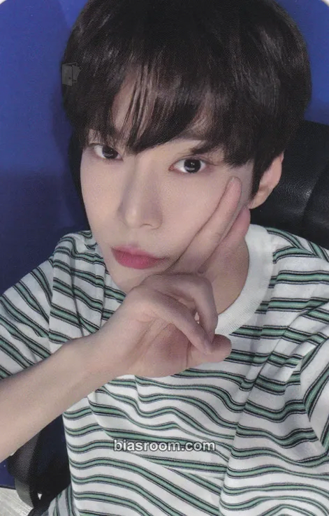 Doyoung Soar Photocard - NCT - NCT K-pop photocard