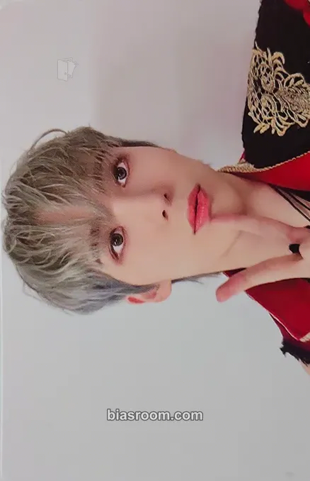Yunho THE WORLD EP.FIN : WILL Photocard - ATEEZ - ATEEZ K-pop photocard