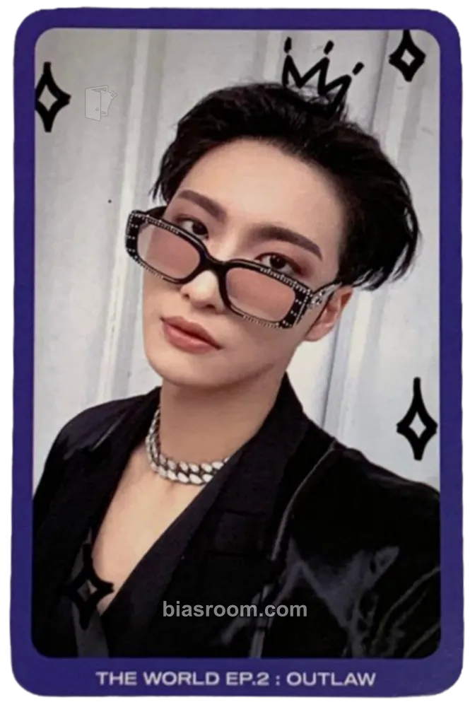 Seonghwa THE WORLD EP.2 : OUTLAW Photocard - ATEEZ - ATEEZ K-pop photocard