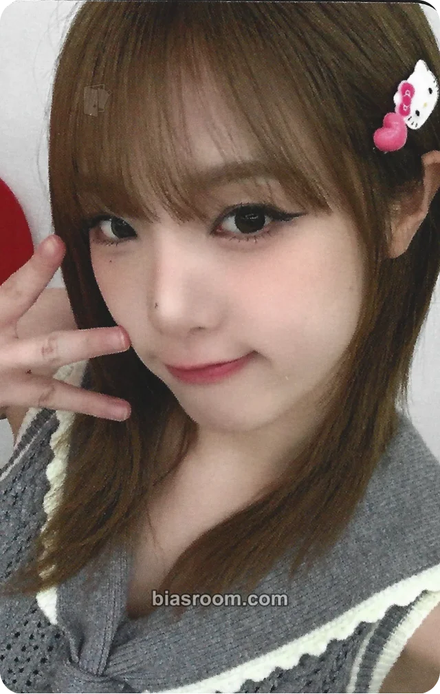 Yena - Yena - Blooming Wings Album apple music lucky draw round 1 purchase benefit