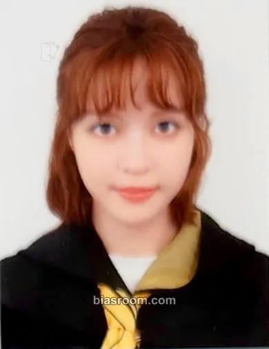 Lily Fe3O4: FORWARD Photocard - NMIXX - NMIXX K-pop photocard
