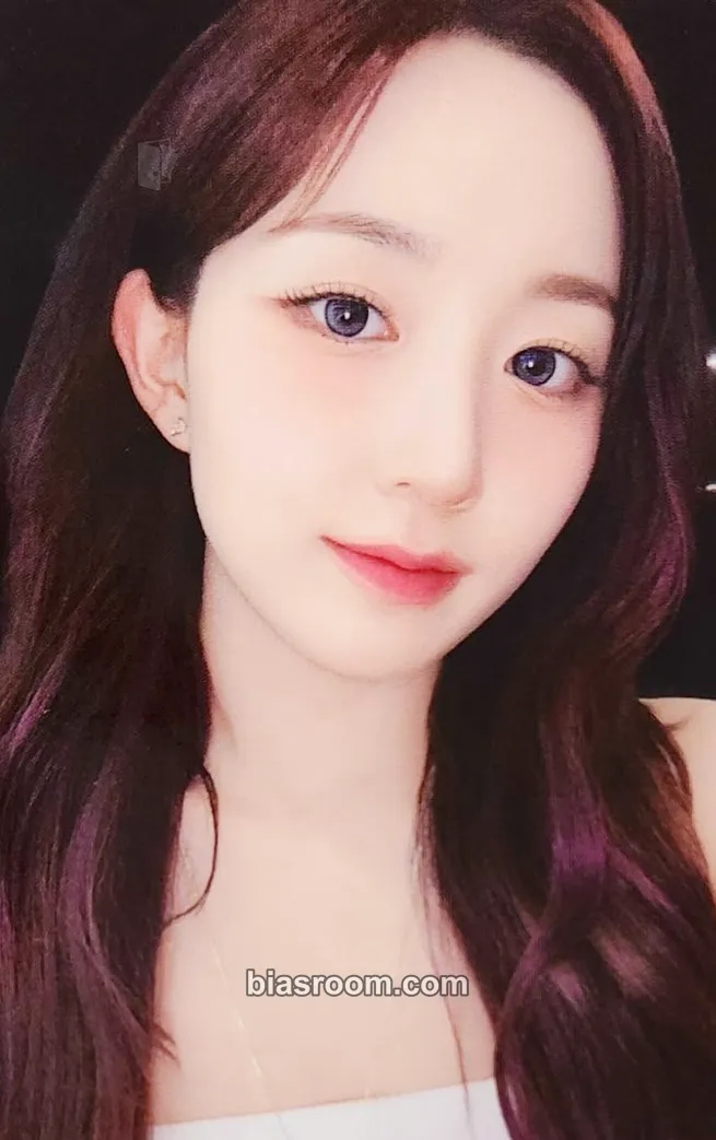 Haewon Fe3O4: FORWARD Photocard - NMIXX - NMIXX K-pop photocard