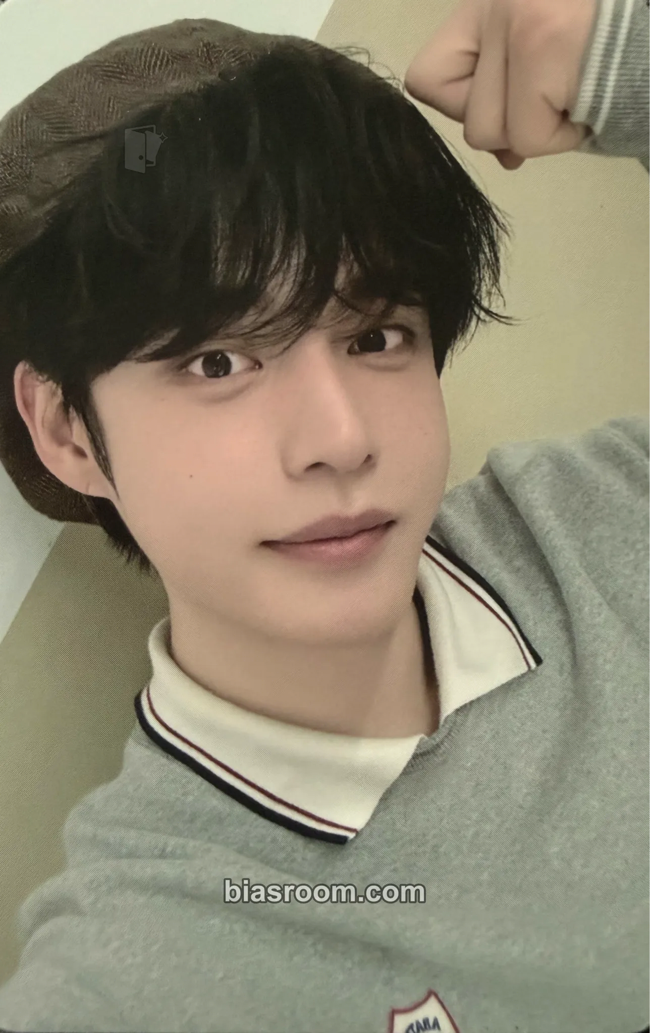Jiwoong 2026 Seasons Greetings ‘(0_1) World’ Photocard - ZEROBASEONE - ZEROBASEONE K-pop photocard