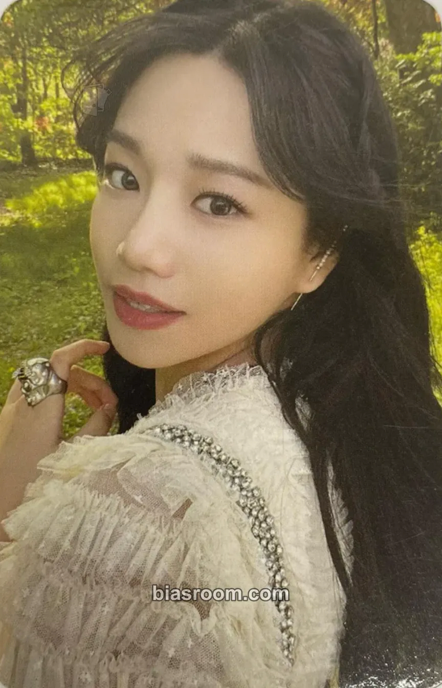 Jo Yuri Op.22 Y-Waltz : in Major Photocard - Jo Yuri K-pop photocard