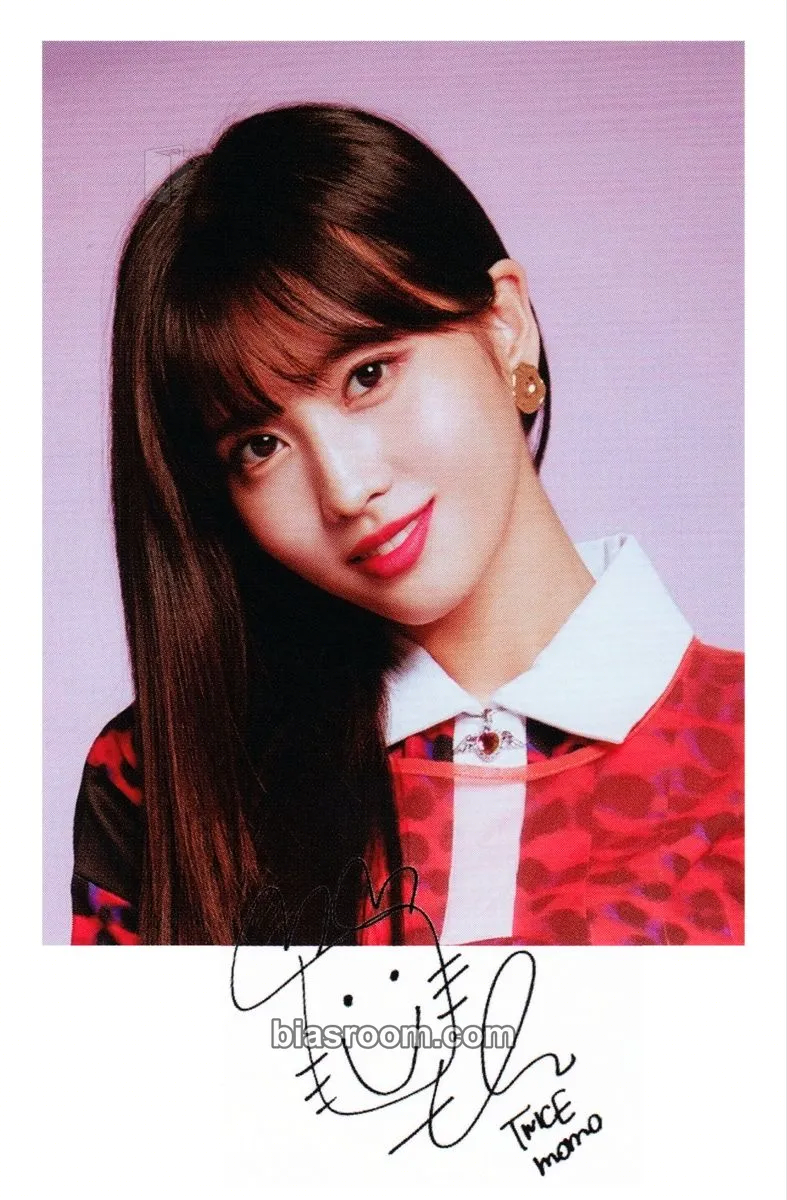 Momo YES or YES Photocard - TWICE - TWICE K-pop photocard