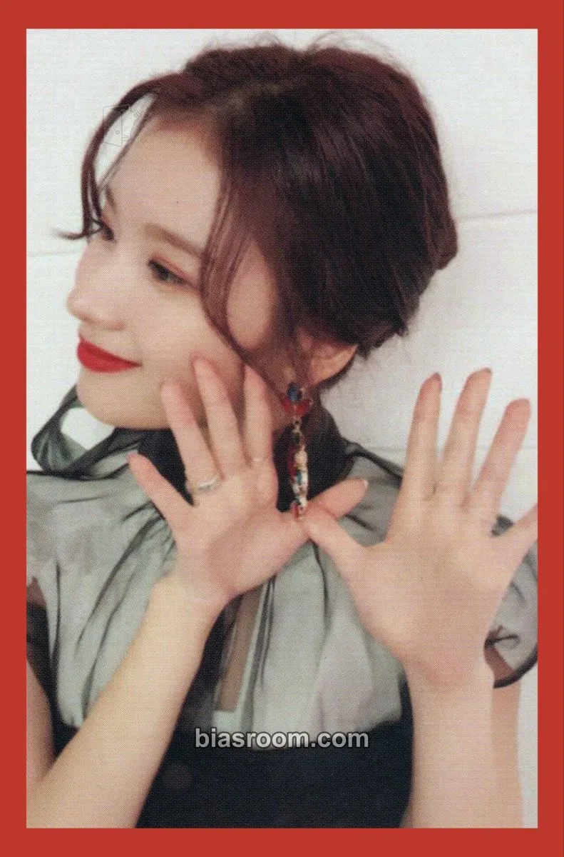 Sana YES or YES Photocard - TWICE - TWICE K-pop photocard