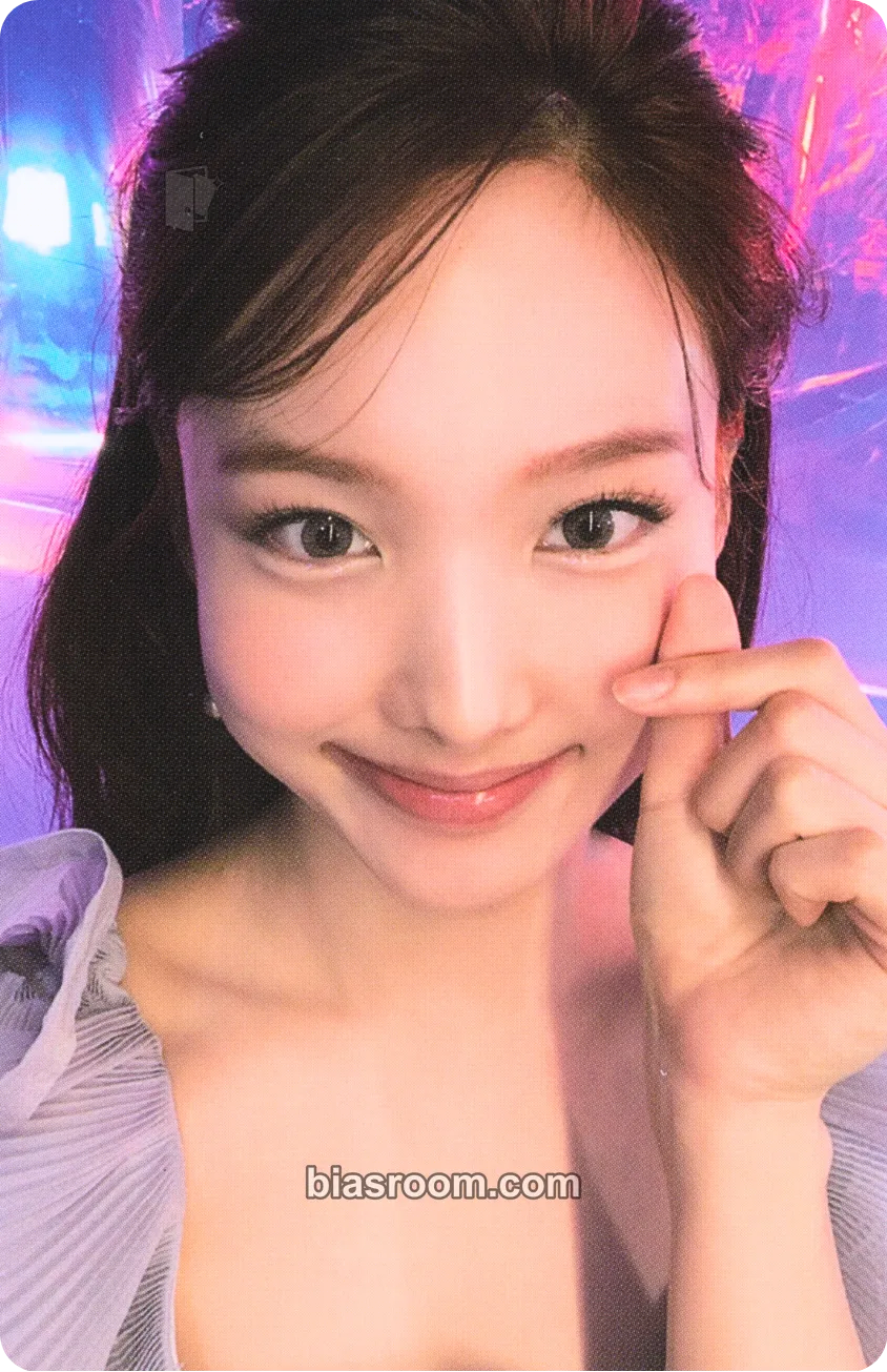 Nayeon Taste of Love Photocard - TWICE - TWICE K-pop photocard