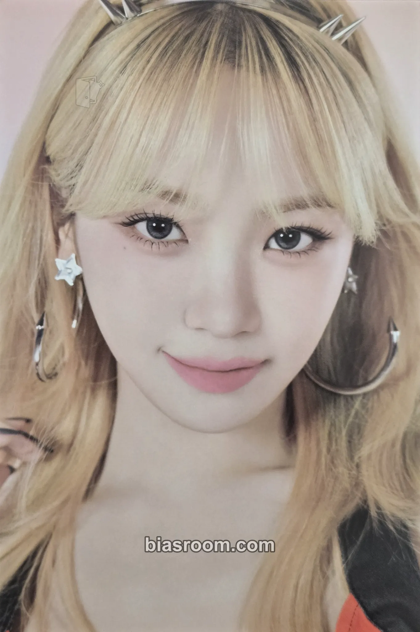 Kim Chaewon 'Fearnada' 2024 S/S - Seoul Photocard - LE SSERAFIM - LE SSERAFIM K-pop photocard