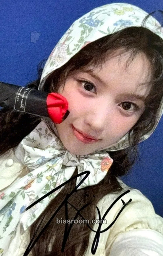 Jiwoo Fe3O4: FORWARD Photocard - NMIXX - NMIXX K-pop photocard