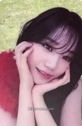 Jo Yuri Op.22 Y-Waltz : in Major Photocard - Jo Yuri K-pop photocard