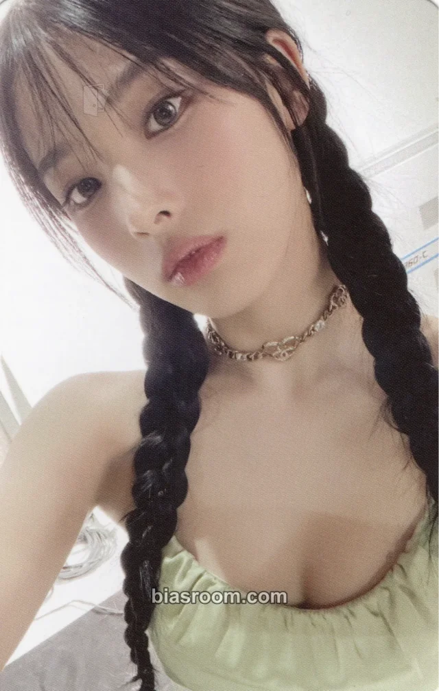 Jini - Jini - An Iron Hand In A Velvet Glove Album album photocard