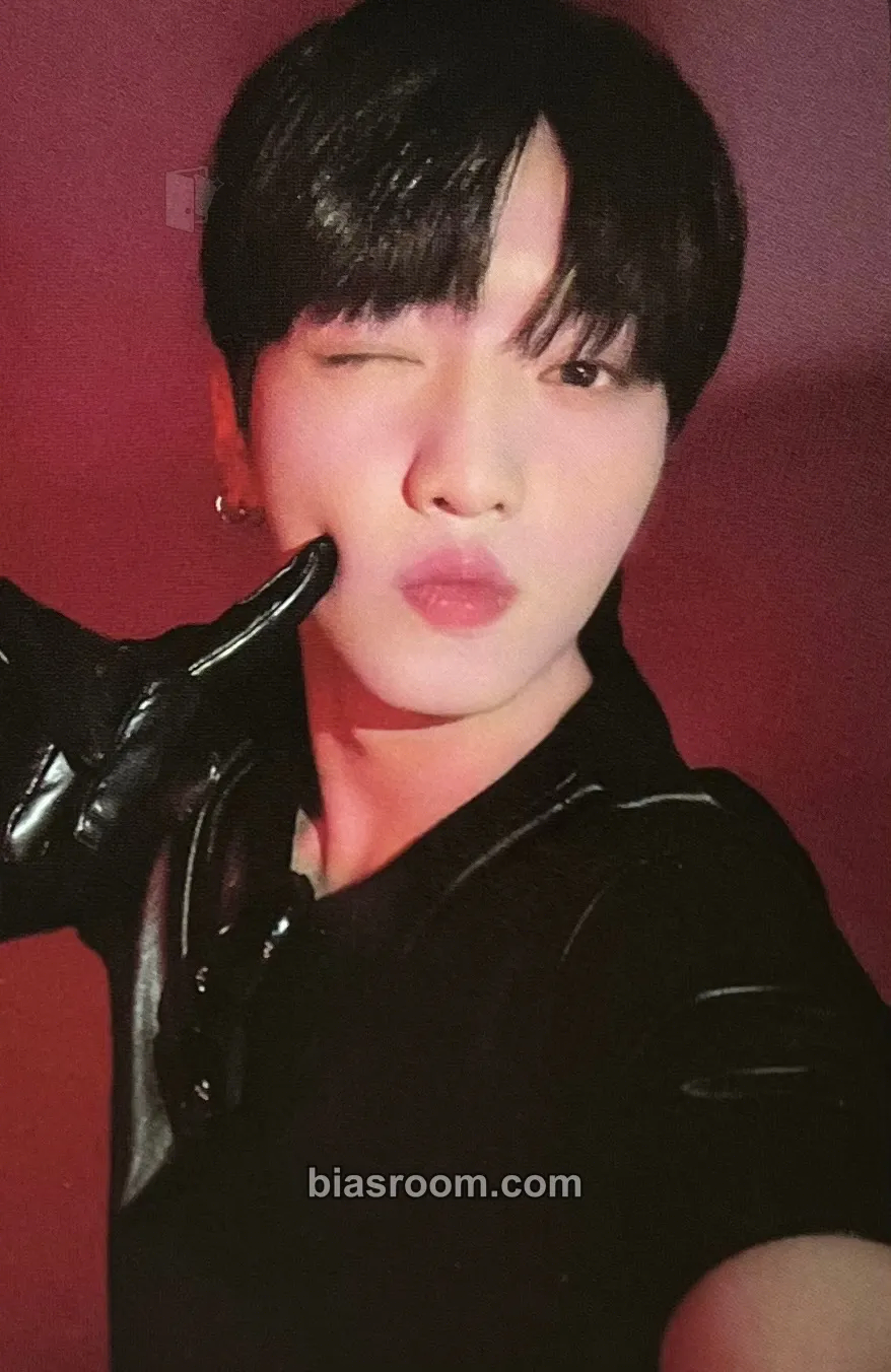 Yujun HOUSE OF TRICKY : WATCH OUT Photocard - xikers - xikers K-pop photocard