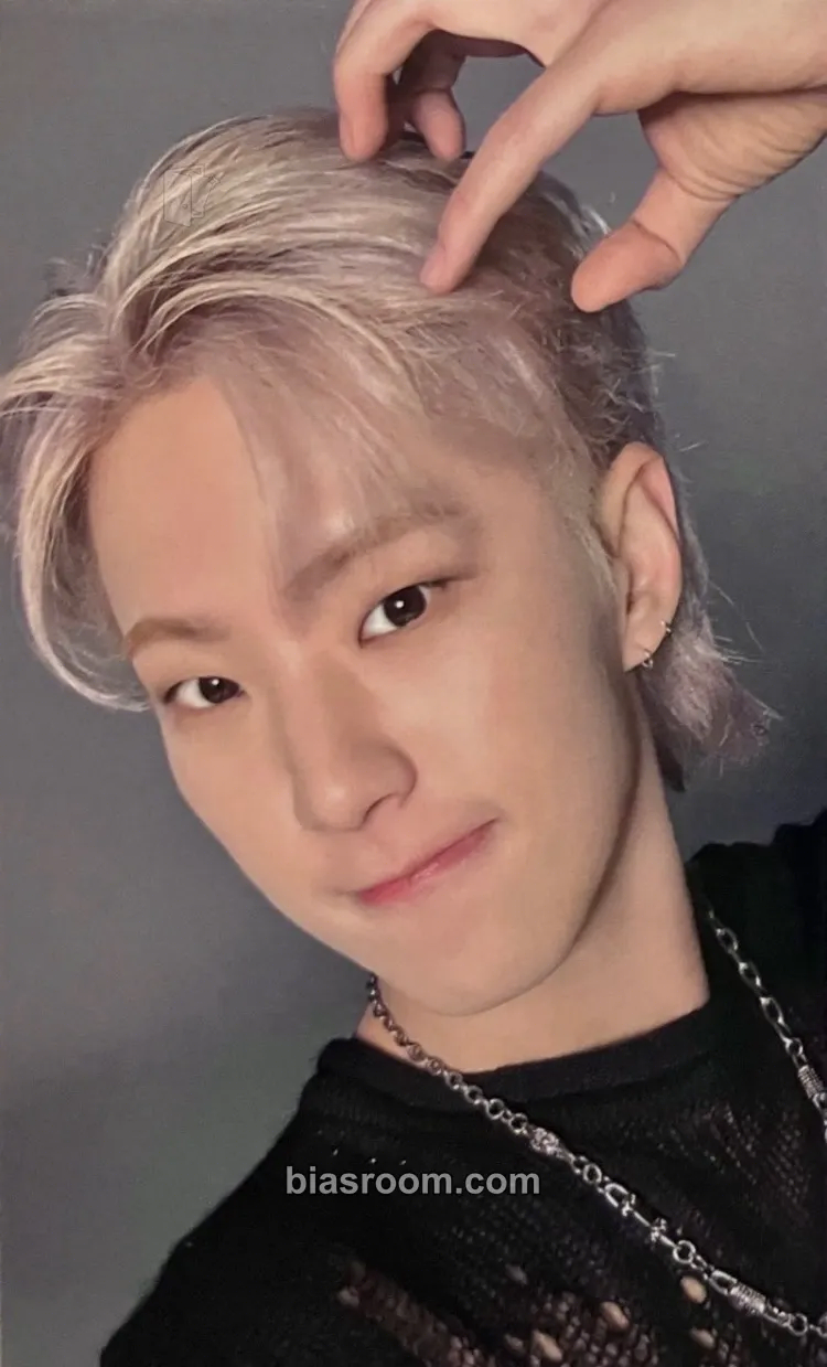 Hoshi Spill the Feels Photocard - SEVENTEEN - SEVENTEEN K-pop photocard
