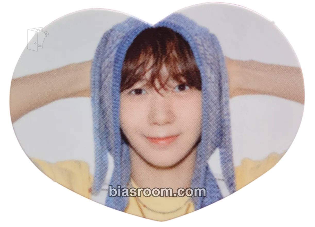 Ryo 2026 Season's greetings - Tooth Fairy Wish Photocard - NCT WISH - NCT WISH K-pop photocard