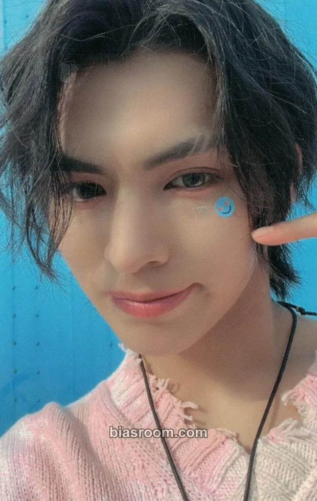 Masami All Ours Photocard - ALL(H)OURS - ALL(H)OURS K-pop photocard