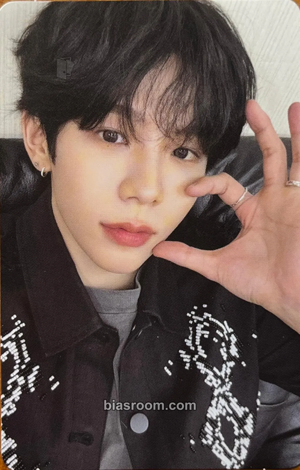 Shotaro 2026 Season's Greetings Photocard - RIIZE - RIIZE K-pop photocard