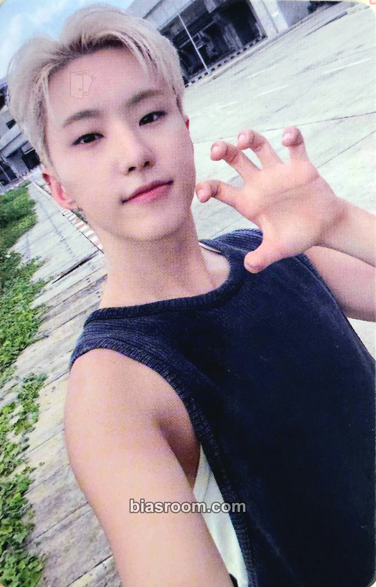 Hoshi Spill the Feels Photocard - SEVENTEEN - SEVENTEEN K-pop photocard