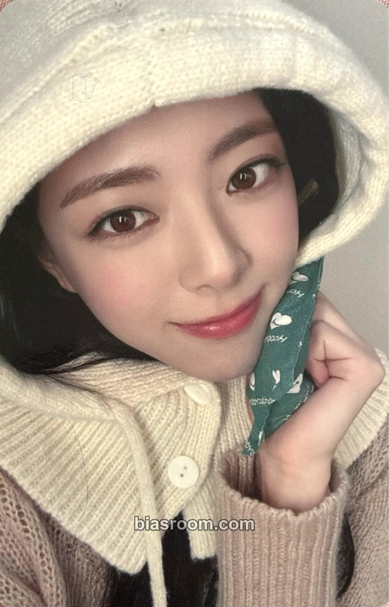 Yuna TUNNEL VISION Photocard - ITZY - ITZY K-pop photocard