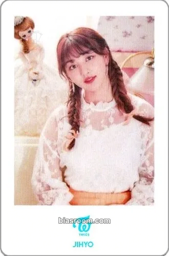 Jihyo TWICE Showcase Live Tour 2018 ‘Candy Pop’ Photocard - TWICE - TWICE K-pop photocard