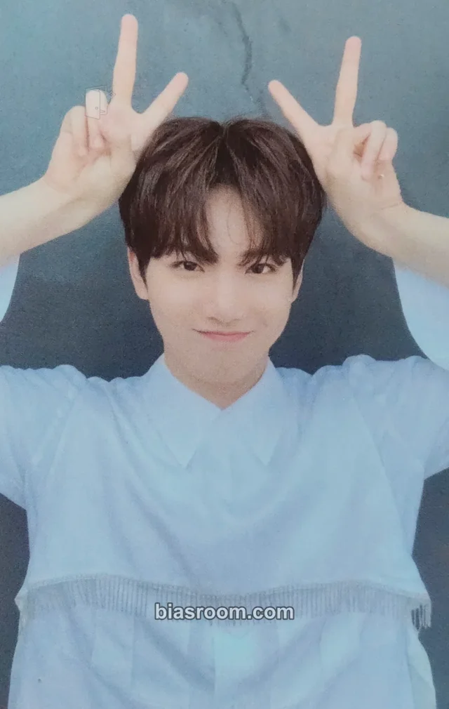 TREASURE - Junkyu - THE FIRST STEP: CHAPTER THREE Album album photocard black version version 1