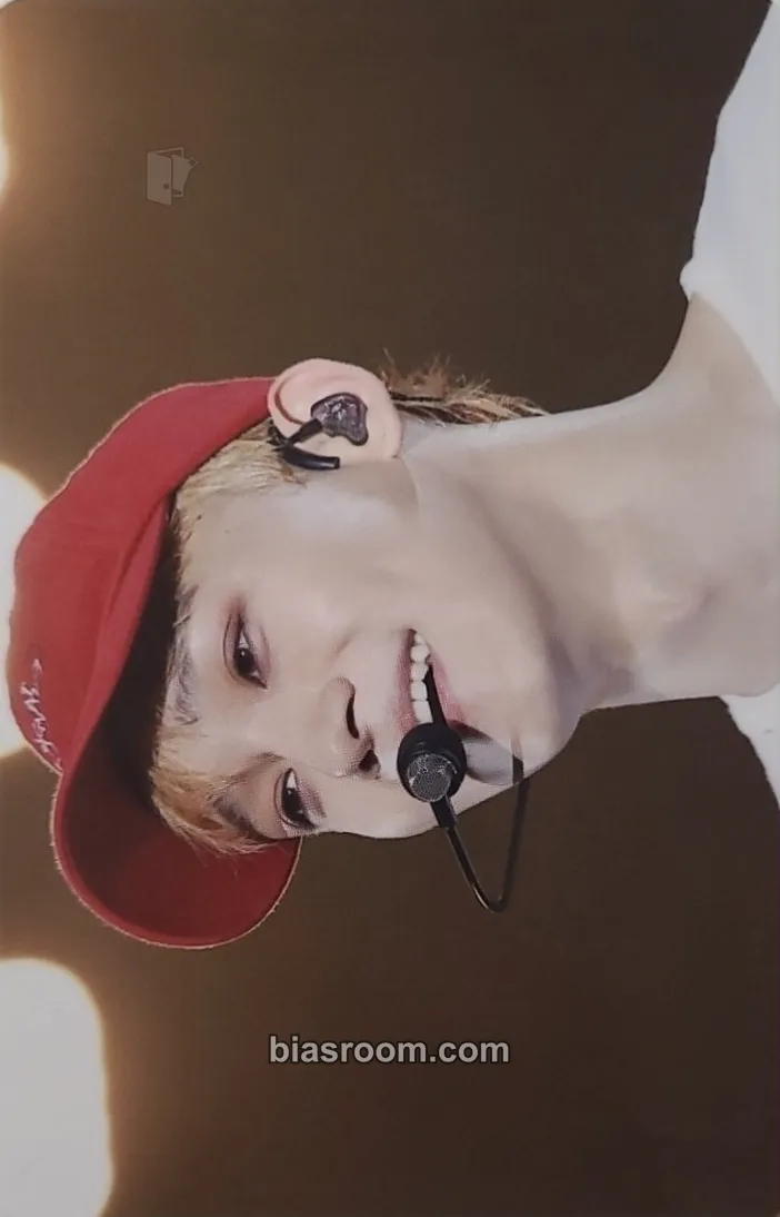 Chen 2018 EXO-CBX Magical Circus Blu-ray Photocard - EXO - EXO K-pop photocard