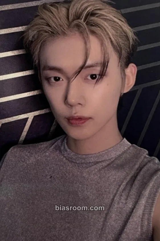 Yeonjun The Star Chapter: Together Photocard - TOMORROW X TOGETHER - TOMORROW X TOGETHER K-pop photocard