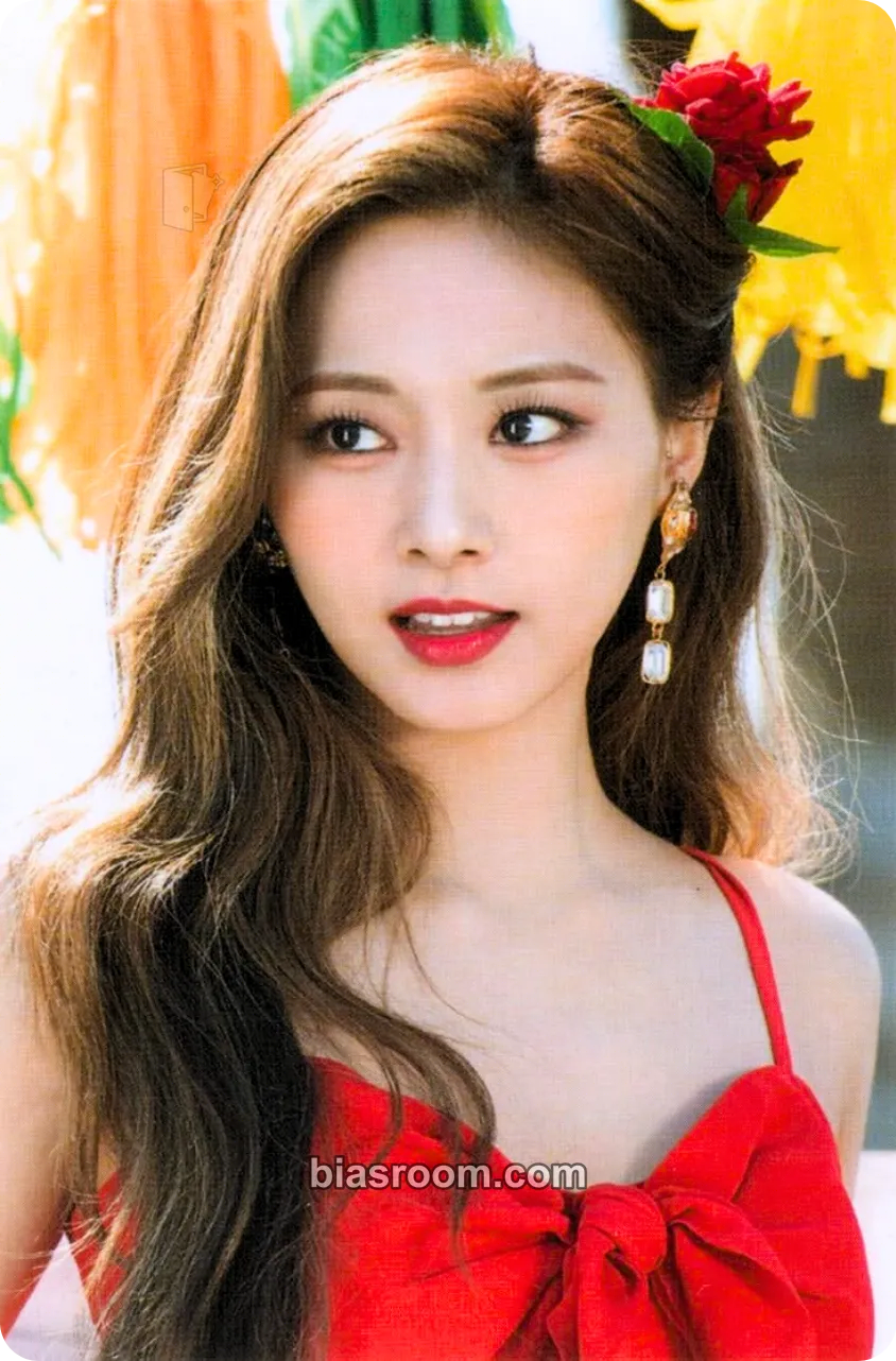 Tzuyu Taste of Love Photocard - TWICE - TWICE K-pop photocard