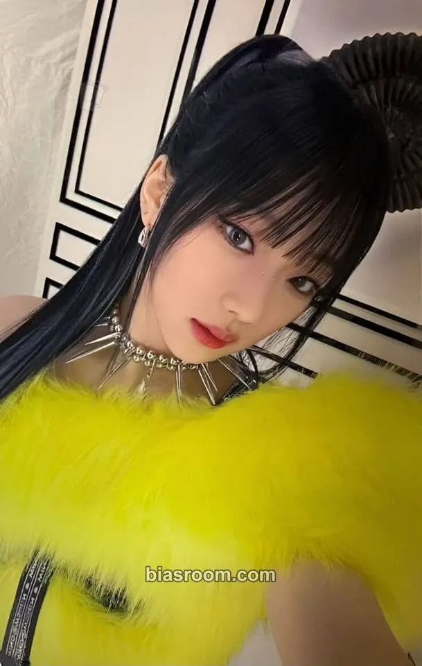 Ruka BABYMONS7ER Photocard - BABYMONSTER - BABYMONSTER K-pop photocard
