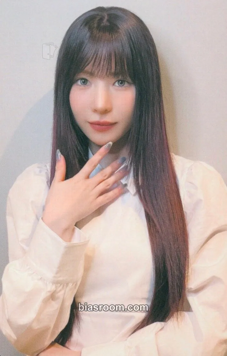 Maya AWAKE Photocard - NiziU - NiziU K-pop photocard