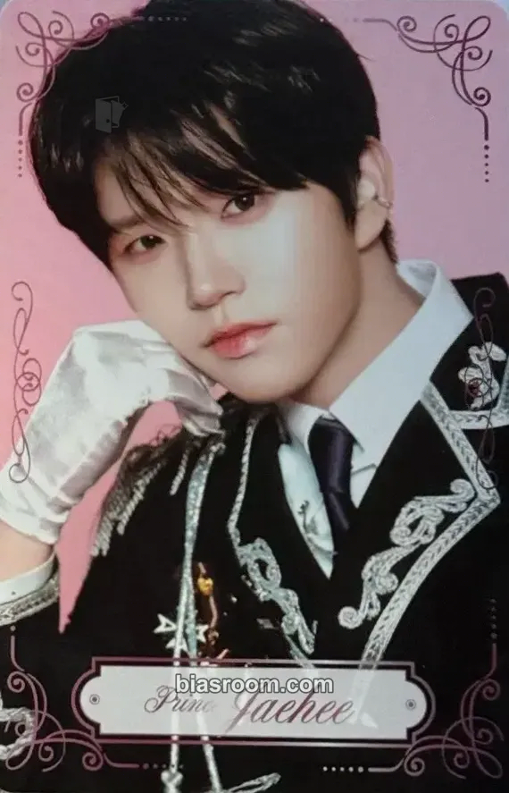 Jaehee 2ND ANNIVERSARY FANMEETING <6명의 왕자가 나에게 청혼을 하면 곤란한데요> (Help! All Six Princes Are Trying to Propose to Me) Photocard - NCT WISH - NCT WISH K-pop photocard
