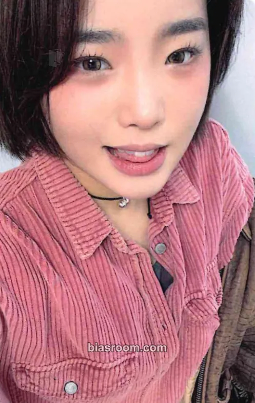 Sunhye ATE THAT Photocard - Young Posse - Young Posse K-pop photocard