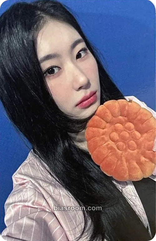 Chaeryeong KILL MY DOUBT Photocard - ITZY - ITZY K-pop photocard