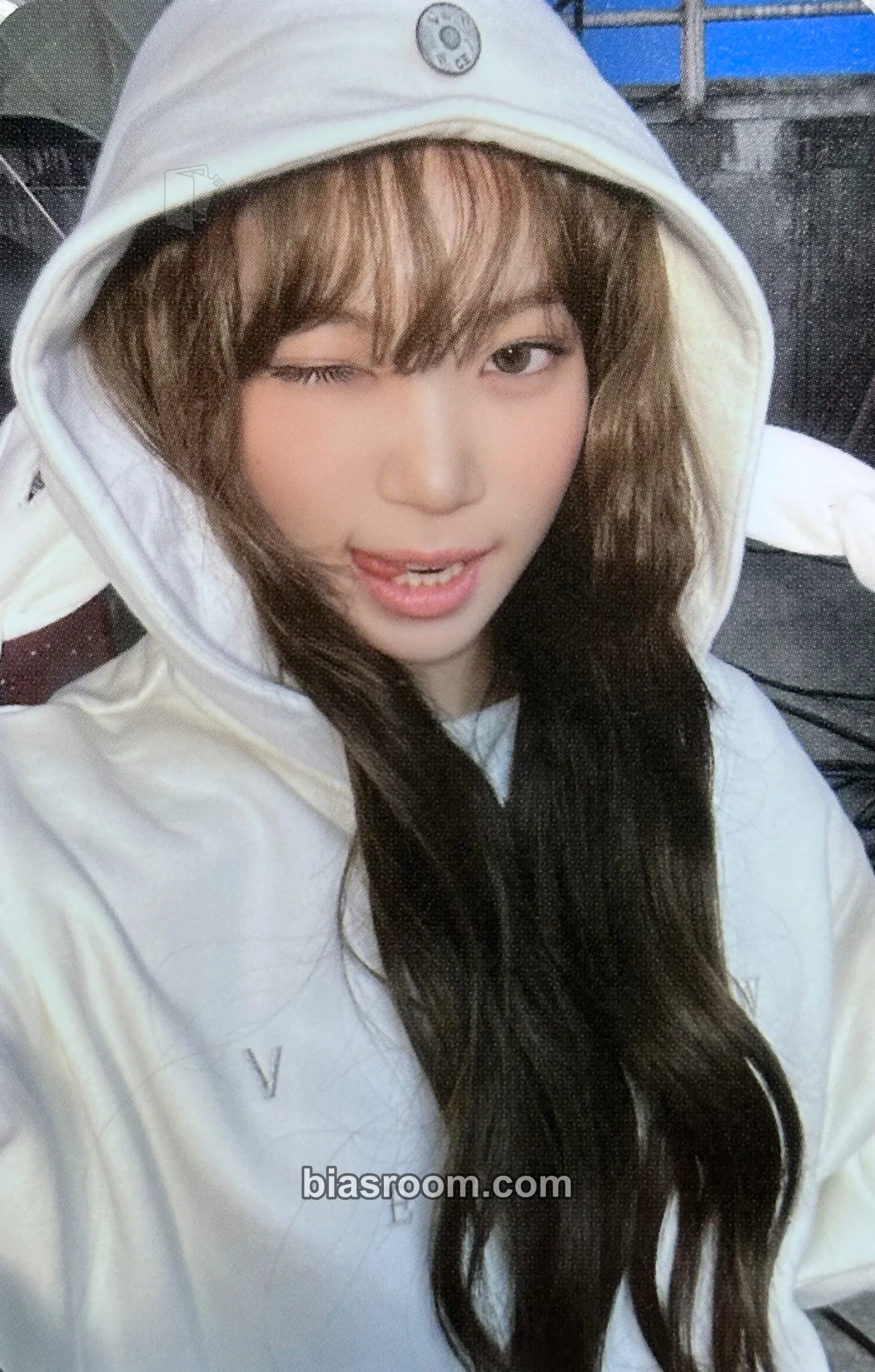 Kim Chaewon EASY Photocard - LE SSERAFIM - LE SSERAFIM K-pop photocard
