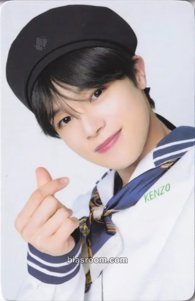 &TEAM - K - 2023 FANTOUR LUNÉ MARE : 月波 Event merch photocard hoodie