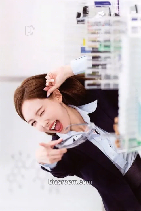Nayeon Formula of Love: O+T=<3 Photocard - TWICE - TWICE K-pop photocard