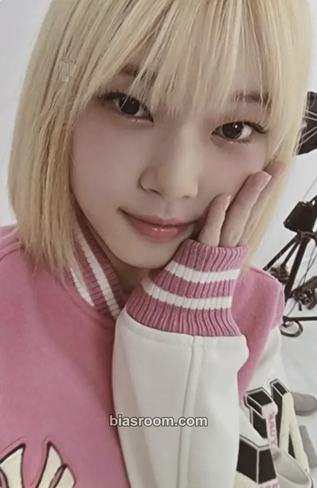 UNIS - Kotoko - Universe Ticket Other profile version pre-debut