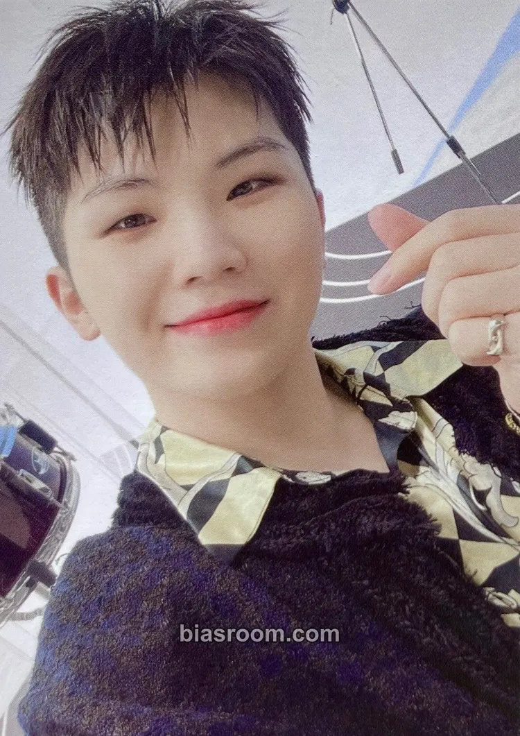 Woozi Dream Photocard - SEVENTEEN - SEVENTEEN K-pop photocard
