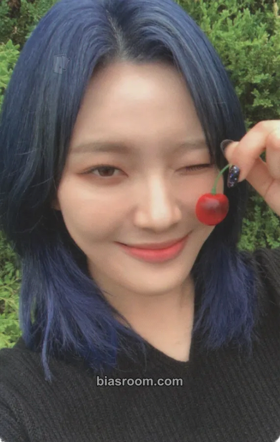 Moon Sua Patbingsu Photocard - Billlie - Billlie K-pop photocard