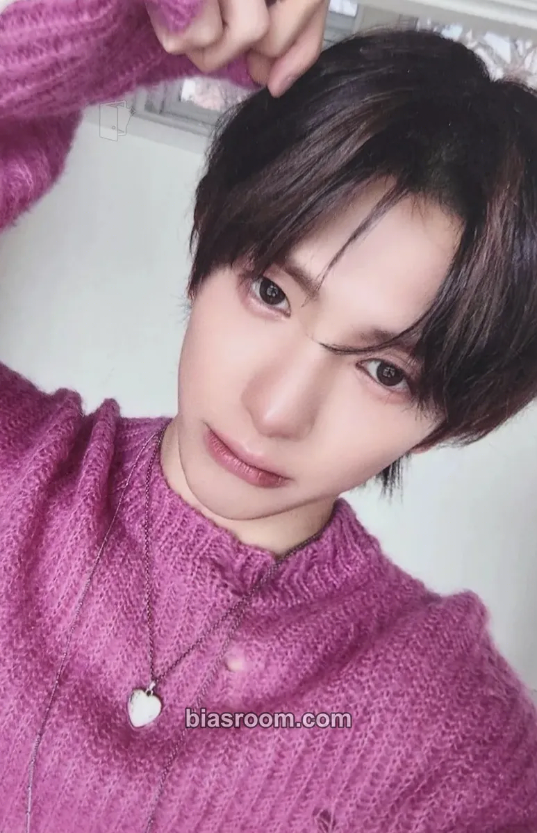 LEW RE: Full Of Youth Photocard - Tempest - Tempest K-pop photocard