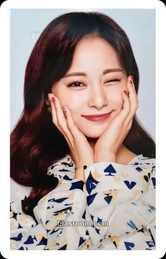 TWICE - Tzuyu - Fanfare Album album photocard japan jpfc (japan fanclub) hi touch event