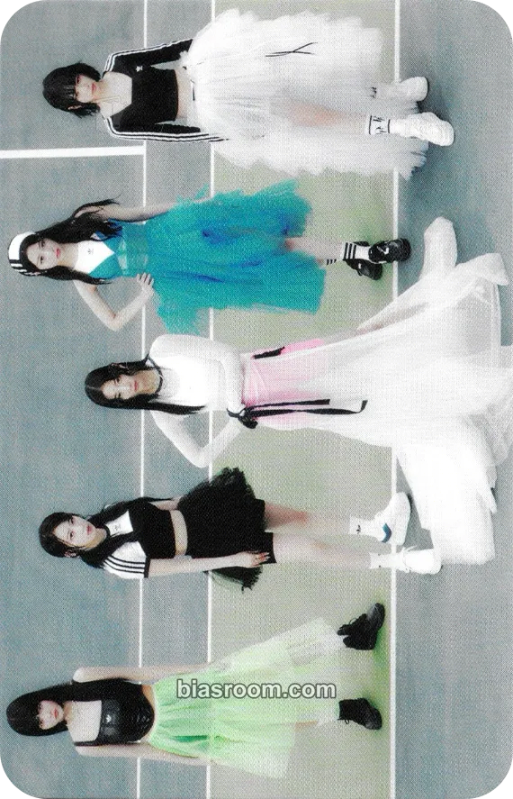 UNFORGIVEN (Japanese Ver) Photocard - LE SSERAFIM - LE SSERAFIM K-pop photocard