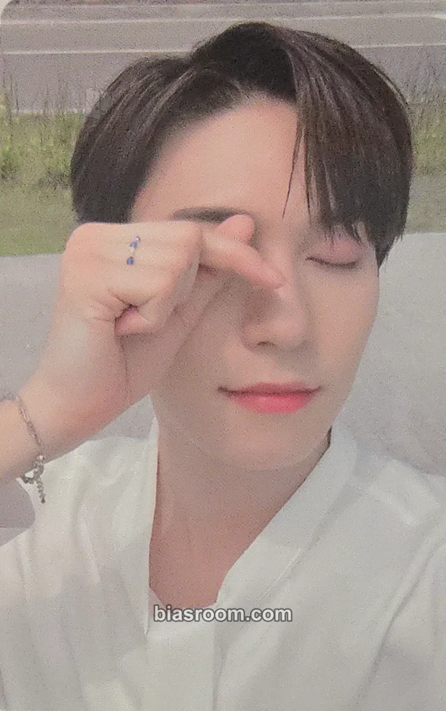 ONEUS - Keonhee - ONEUS Theatre : Life is Beautiful (digital single) Album photocard set
