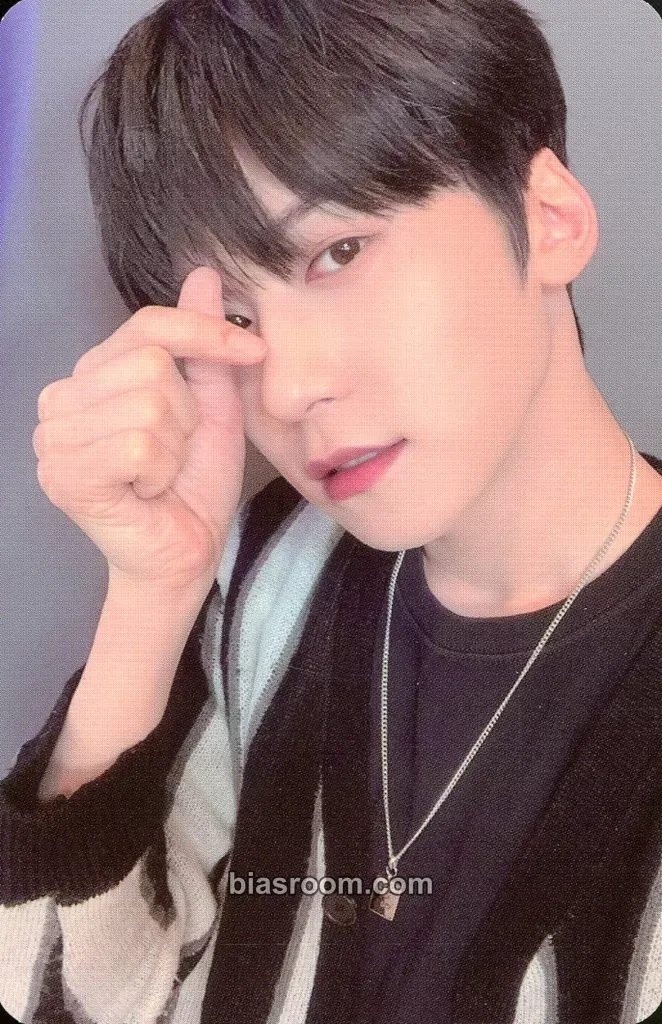 Keonhee BLOOD MOON Photocard - ONEUS - ONEUS K-pop photocard