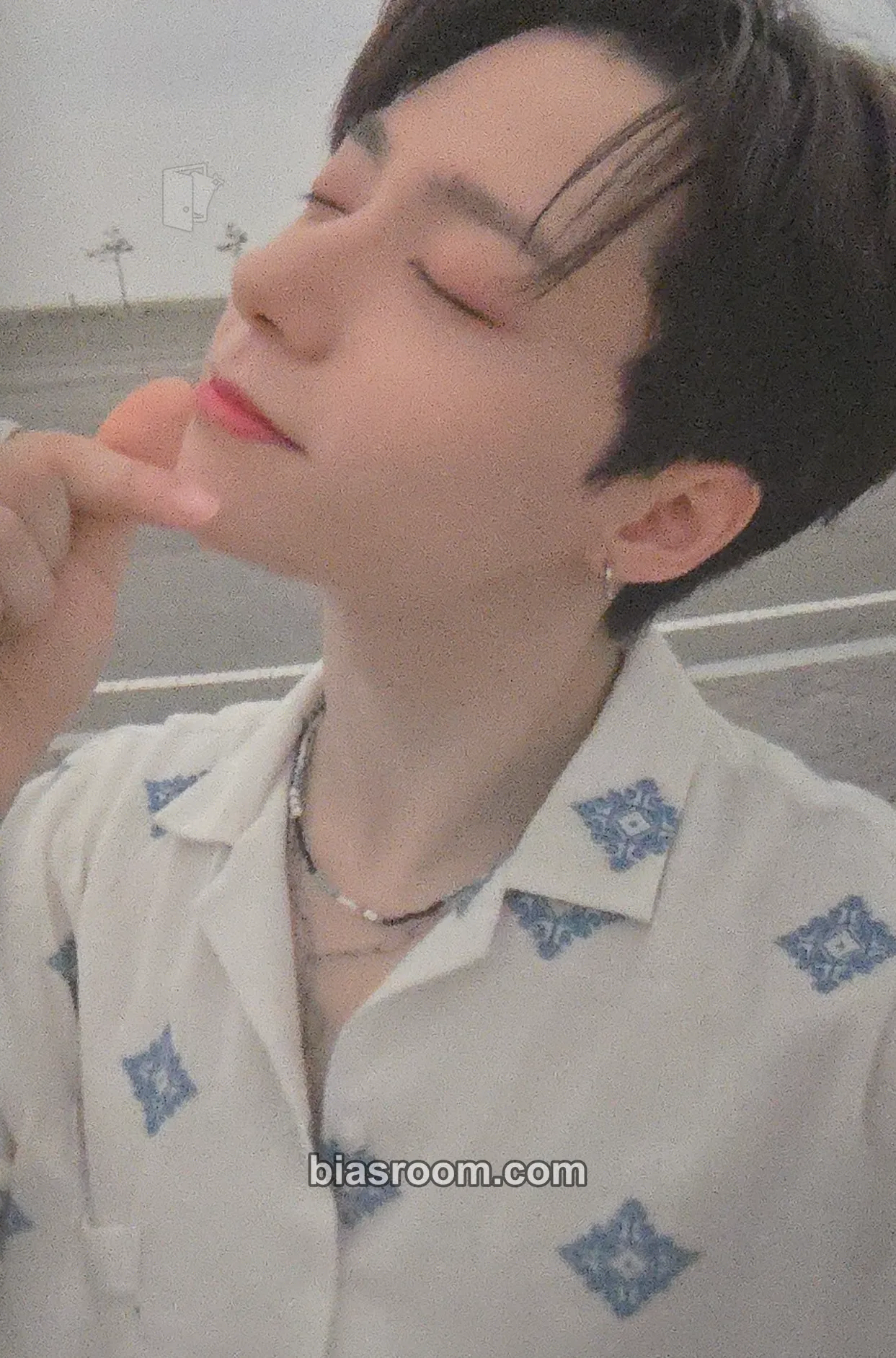 Hwanwoong ONEUS Theatre : Life is Beautiful (digital single) Photocard - ONEUS - ONEUS K-pop photocard