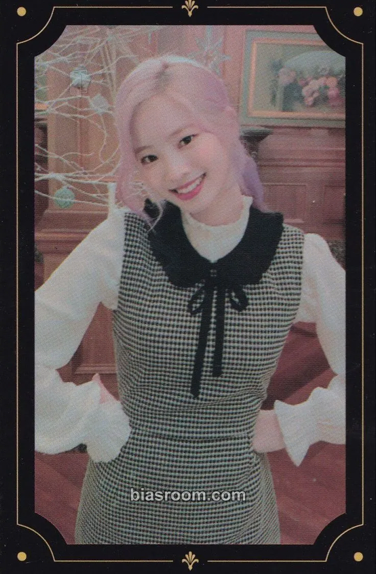 Dahyun The Year of "Yes" Photocard - TWICE - TWICE K-pop photocard