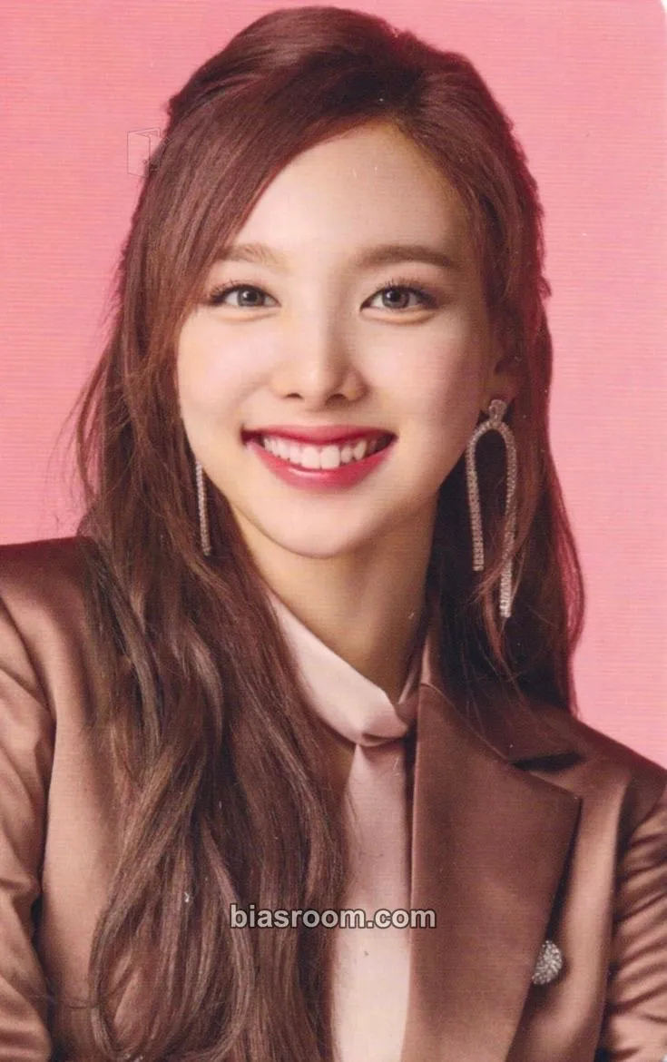 Nayeon &TWICE -Repackage- Photocard - TWICE - TWICE K-pop photocard