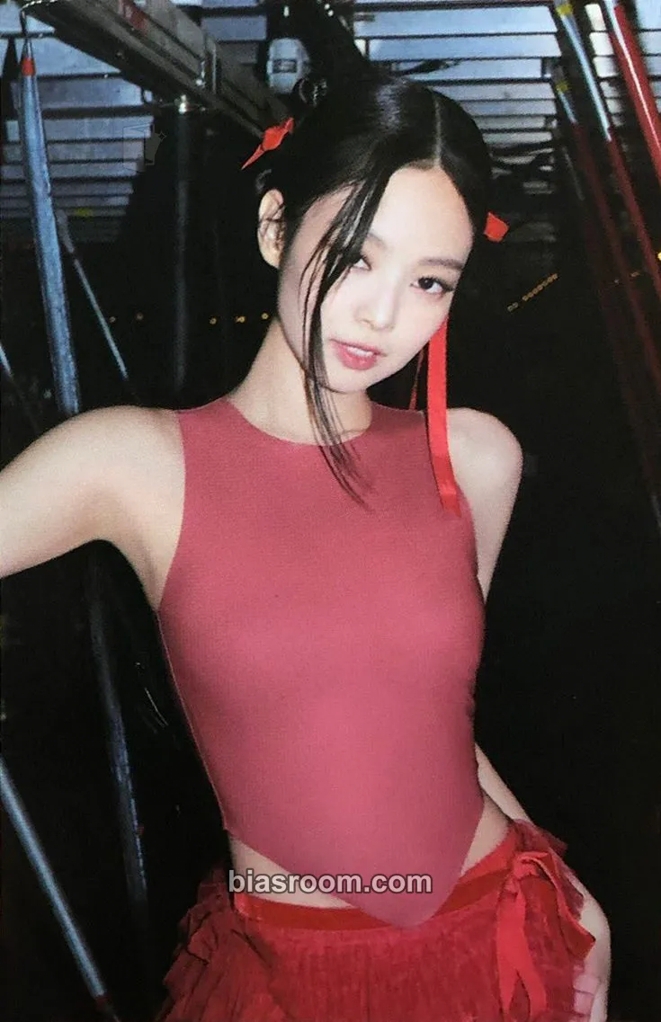 Jennie BORN PINK TOUR MD BACKSTAGE Photocard - BLACKPINK - BLACKPINK K-pop photocard