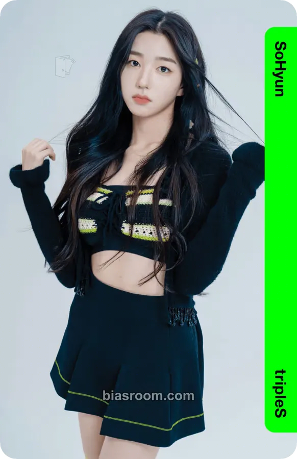 Sohyun Binary01 First Class Objekts Photocard - tripleS - tripleS K-pop photocard