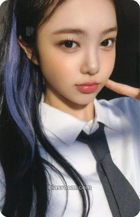Ian HEARTS2HEARTS - Teenieping MD Photocard - Hearts2Hearts - Hearts2Hearts K-pop photocard